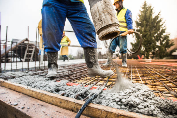 Best Concrete Flooring Contractor  in East Speer, NC
